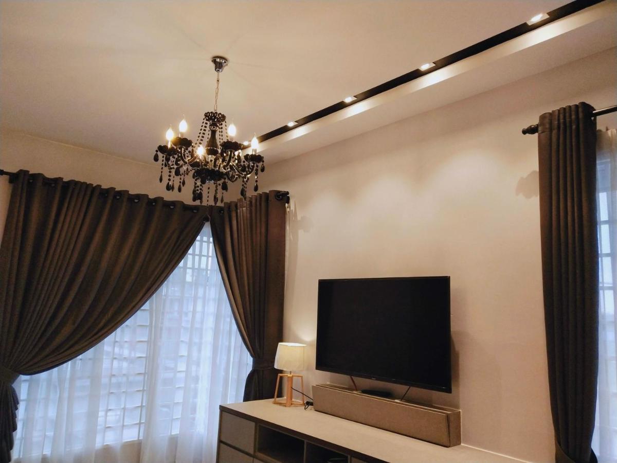 Sea Lion Kuala Selangor Semi-Detached Homestay Экстерьер фото